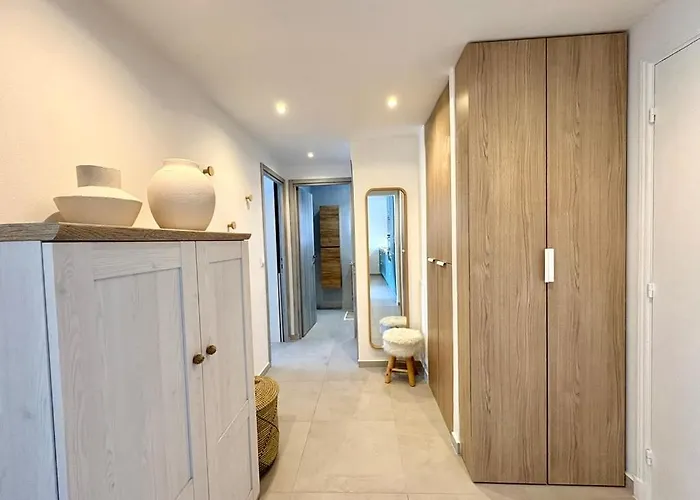 Apartman Beautiful 3-bedroom - Walking Distance To Beaches - Swimming Pool - Parking Antibes